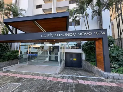 Apartamento com 3 Quartos para alugar, 100m² no Centro, Londrina