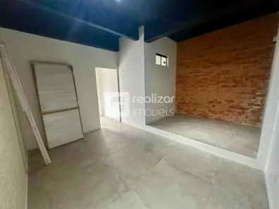 Sala Comercial para alugar, 24m² no Coqueiros, Florianópolis