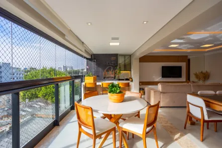 Apartamento com 4 Quartos à venda, 181m² no Água Verde, Curitiba