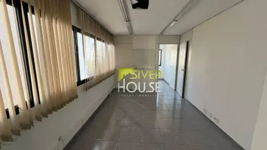 Sala Comercial para alugar, 30m² no Liberdade, São Paulo