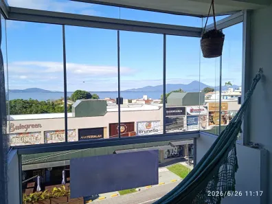 Apartamento com 3 Quartos à venda, 97m² no Coqueiros, Florianópolis