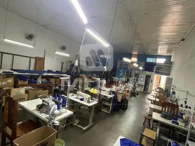 Ponto Comercial com 2 Quartos à venda, 299m² no São Jorge, Uberlândia