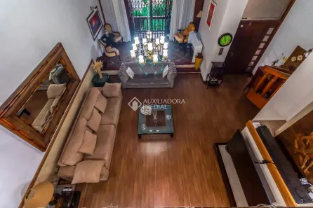 Casa com 3 Quartos à venda, 150m² no Vila Assunção, Porto Alegre