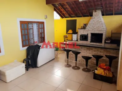 Casa com 3 Quartos à venda, 134m² no Jardim Satélite, São José dos Campos
