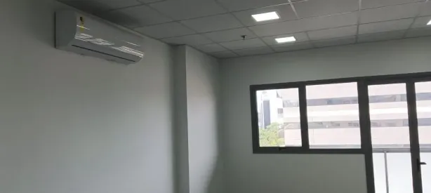 Sala Comercial à venda, 40m² no Santo Amaro, São Paulo