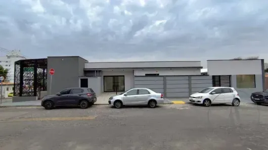 Imóvel Comercial com 4 Quartos para alugar, 254m² no Jardim América, Sorocaba
