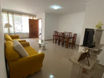 Casa com 3 Quartos à venda, 241m² no Vila Monumento, São Paulo