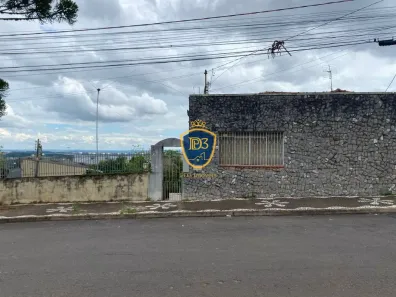 Casa com 2 Quartos à venda, 120m² no Uvaranas, Ponta Grossa