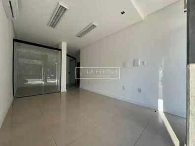 Sala Comercial para alugar, 30m² no Centro, Balneário Camboriú