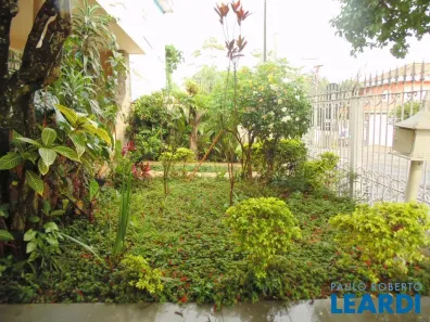 Sobrado com 3 Quartos à venda, 250m² no Sumaré, São Paulo