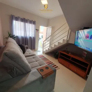 Casa de Condomínio com 2 Quartos à venda, 67m² no Jardim Santa Marina, Jacareí