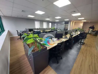 Sala Comercial para alugar, 206m² no Vila Olímpia, São Paulo