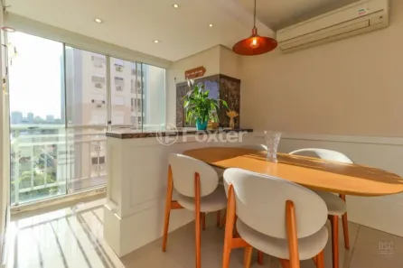 Apartamento com 3 Quartos à venda, 74m² no Passo da Areia, Porto Alegre
