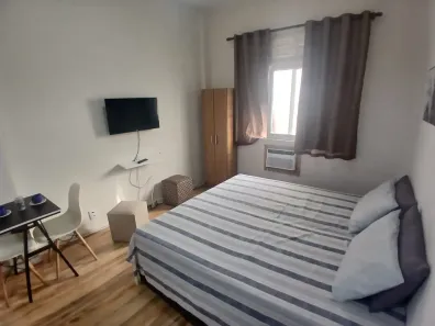 Kitnet com 1 Quarto à venda, 25m² no Copacabana, Rio de Janeiro