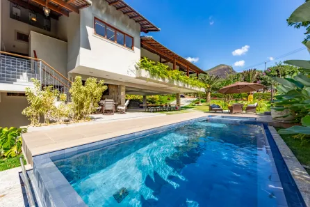 Casa de Condomínio com 5 Quartos à venda, 600m² no Parque do Imbui, Teresópolis