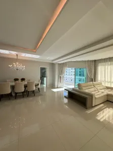 Apartamento com 4 Quartos à venda, 665m² no Meia Praia, Itapema