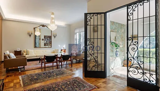 Casa com 3 Quartos à venda, 232m² no Sumaré, São Paulo