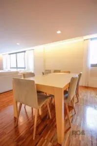 Apartamento com 1 Quarto para alugar, 57m² no Três Figueiras, Porto Alegre