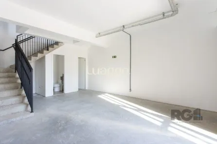 Ponto Comercial para alugar, 82m² no Jardim Isabel, Porto Alegre
