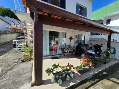 Casa de Condomínio com 2 Quartos à venda, 78m² no Tribobó, São Gonçalo