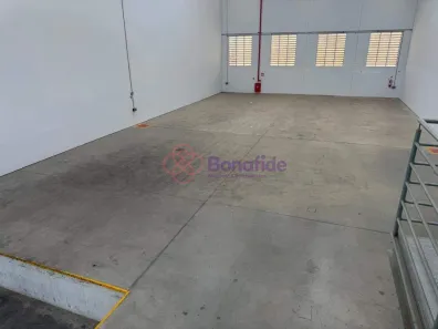 Galpão/Depósito/Armazém para alugar, 1100m² no Jardim Alvorada, Jandira