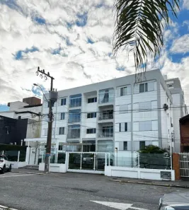 Apartamento com 3 Quartos para alugar, 112m² no Coqueiros, Florianópolis