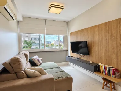 Apartamento com 2 Quartos à venda, 61m² no São Sebastião, Porto Alegre