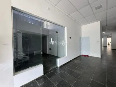 Sala Comercial para alugar, 27m² no Enseada, Guarujá
