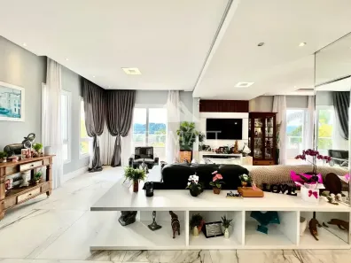 Casa com 4 Quartos para alugar, 400m² no Salto do Norte, Blumenau