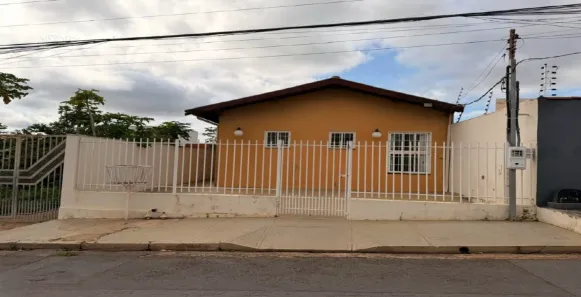 Imóvel Comercial com 1 Quarto à venda, 178m² no Dom Bosco, Cuiabá