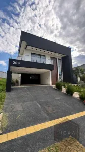 Casa de Condomínio com 3 Quartos à venda, 185m² no Jardins Barcelona, Senador Canedo