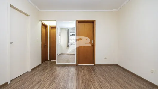 Apartamento com 2 Quartos para alugar, 42m² no Água Verde, Curitiba