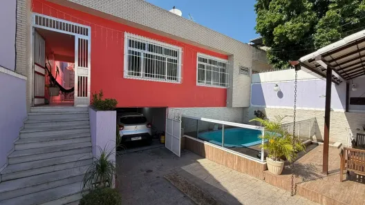 Casa com 2 Quartos à venda, 145m² no Rocha, São Gonçalo