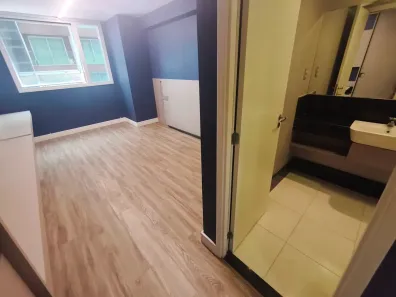 Sala Comercial para alugar, 32m² no Cavaleiros, Macaé