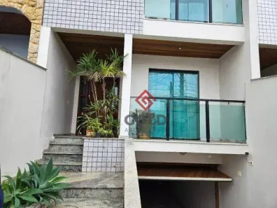 Sobrado com 4 Quartos à venda, 320m² no Vila Curuçá, Santo André