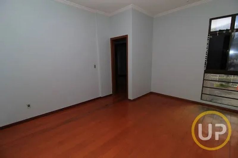 Apartamento com 3 quartos — Dom Cabral, Belo Horizonte