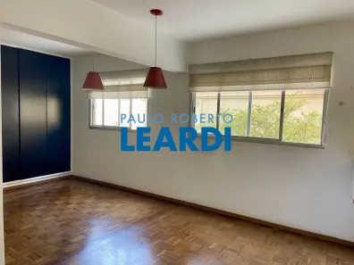 Apartamento com 2 Quartos para venda ou aluguel, 110m² no Jardim Paulista, São Paulo