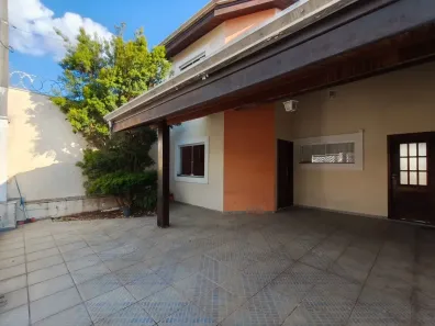 Sobrado com 4 Quartos à venda, 165m² no Wanel Ville, Sorocaba