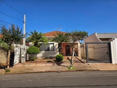Casa com 3 Quartos à venda, 249m² no Jardim Ártico, Araraquara