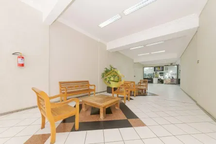 Sala Comercial à venda, 40m² no Centro, Curitiba