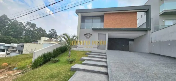Sobrado com 4 Quartos à venda, 300m² no Jardim das Cerejeiras, Arujá