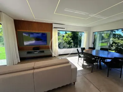 Casa de Condomínio com 3 Quartos à venda, 196m² no , Hidrolândia