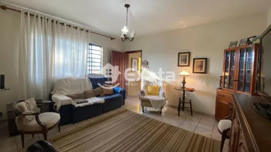 Casa com 3 Quartos à venda, 221m² no Vila Gabriel, Sorocaba
