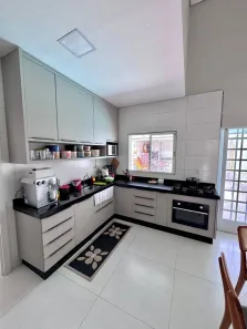 Casa com 3 Quartos à venda, 118m² no Santa Cruz, Cuiabá