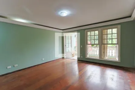 Casa com 3 Quartos à venda, 249m² no Caxingui, São Paulo
