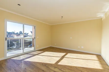 Sobrado com 3 Quartos à venda, 157m² no Cidade Industrial, Curitiba