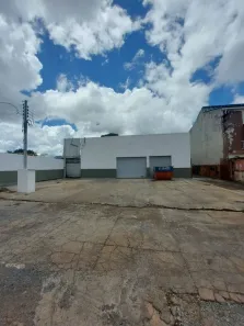 Casa com 1 Quarto para alugar, 400m² no Setor Industrial, Brasília