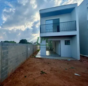 Sobrado com 2 Quartos à venda, 87m² no Ipiranga, Guarapari