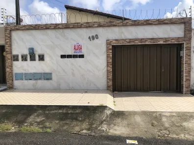 Apartamento com 2 Quartos para alugar, 45m² no Lagoa Redonda, Fortaleza