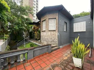 com 1 Quarto para alugar, 250m² no Auxiliadora, Porto Alegre